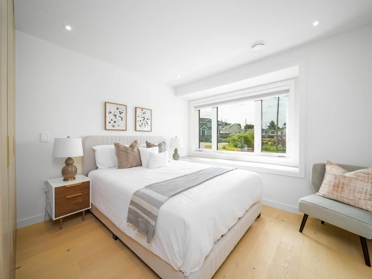 3227 E 29th Avenue, Vancouver, BC, V5R 1W4 - 19