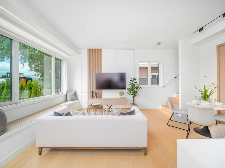 3227 E 29th Avenue, Vancouver, BC, V5R 1W4 - 4