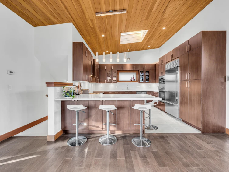 1318 Inglewood Avenue, West Vancouver, BC, V7T 1Y9 - 9
