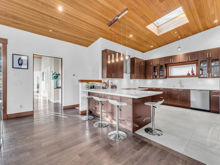 1318 Inglewood Avenue, West Vancouver, BC, V7T 1Y9 - 10