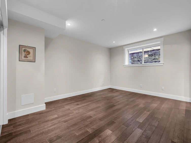 1318 Inglewood Avenue, West Vancouver, BC, V7T 1Y9 - 32