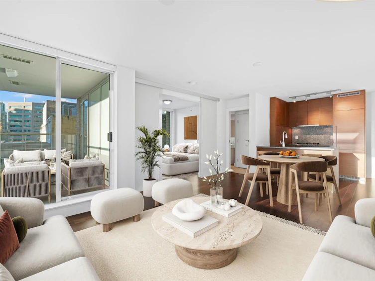 604-565 Smithe Street, Vancouver, BC, V6B 0E4