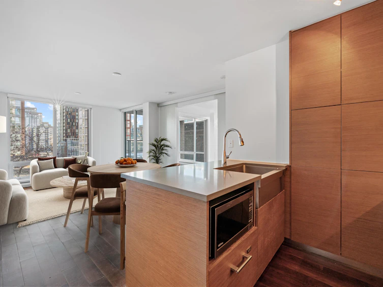 604-565 Smithe Street, Vancouver, BC, V6B 0E4 - 7