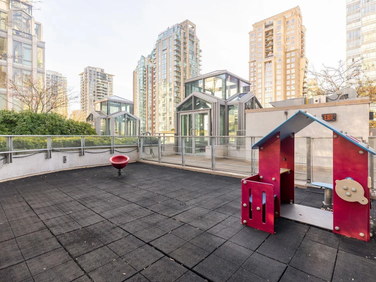 604-565 Smithe Street, Vancouver, BC, V6B 0E4 - 24