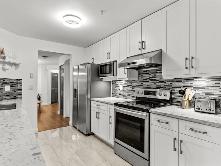 106-15185 22 Avenue, Surrey, BC, V4A 9T4 - 2