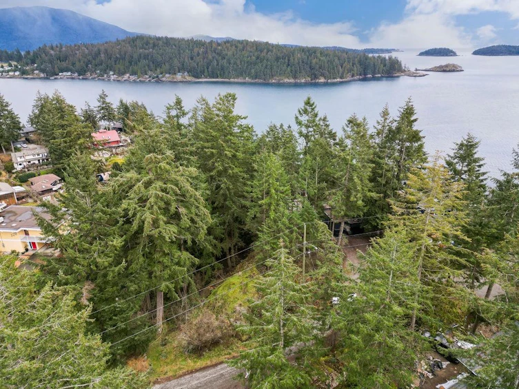 Lot A Skyline Drive, Gibsons, BC, V0N 1V8