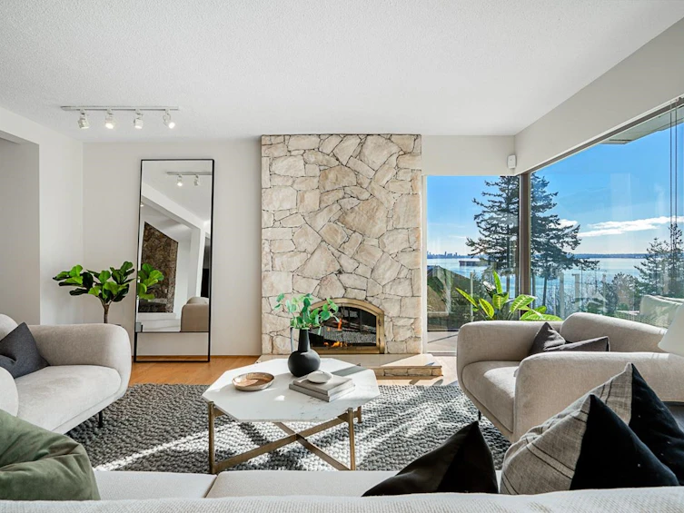 4184 Rose Crescent, West Vancouver, BC, V7V 2N8 - 3