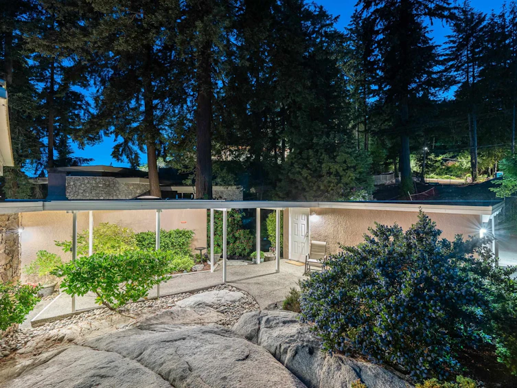 4184 Rose Crescent, West Vancouver, BC, V7V 2N8 - 23