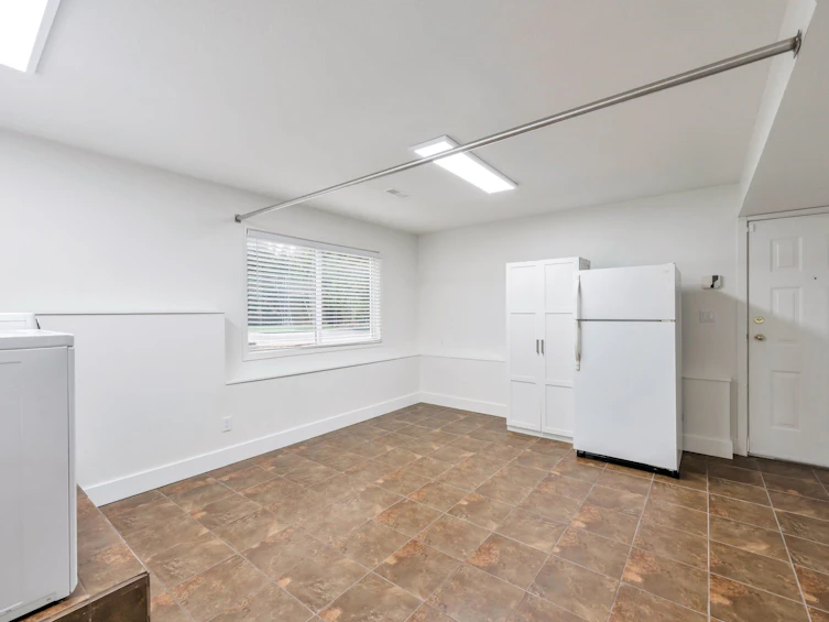 3697 Latimer Street, Abbotsford, BC, V2S 7K4 - 30