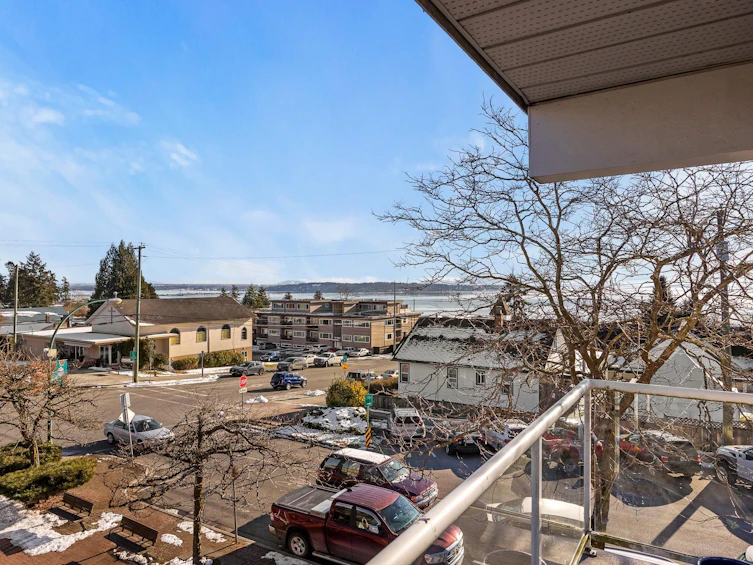 210-15233 Pacific Avenue, Surrey, BC, V4B 1P8 - 18