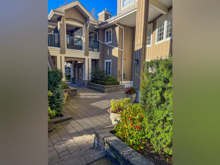 23-5605 Hampton Place, Vancouver, BC, V6T 2H2 - 2