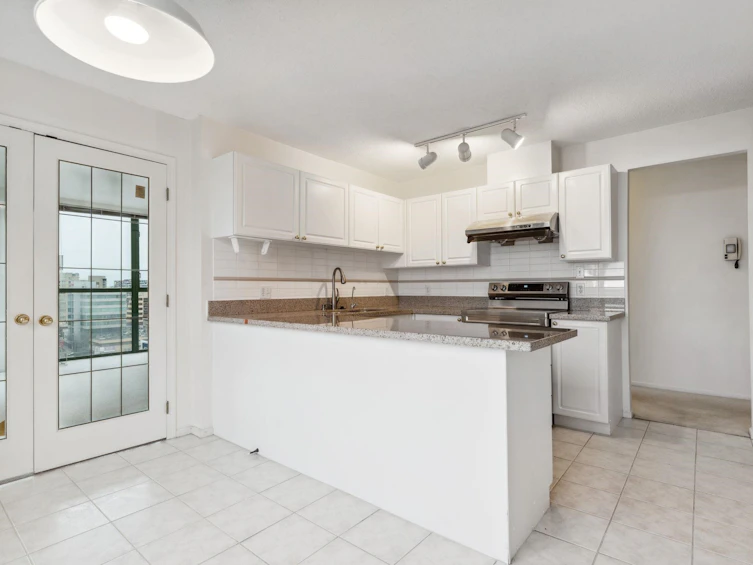 1101-8280 Westminster Highway, Richmond, BC, V6X 1A6 - 2
