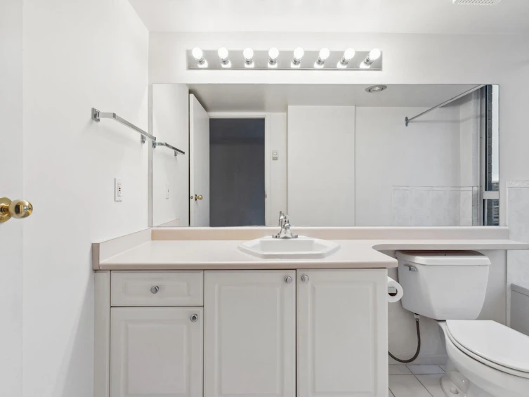 1101-8280 Westminster Highway, Richmond, BC, V6X 1A6 - 25