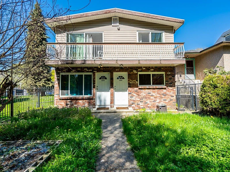1381 E 11th Avenue, Vancouver BC V5N 1Y6