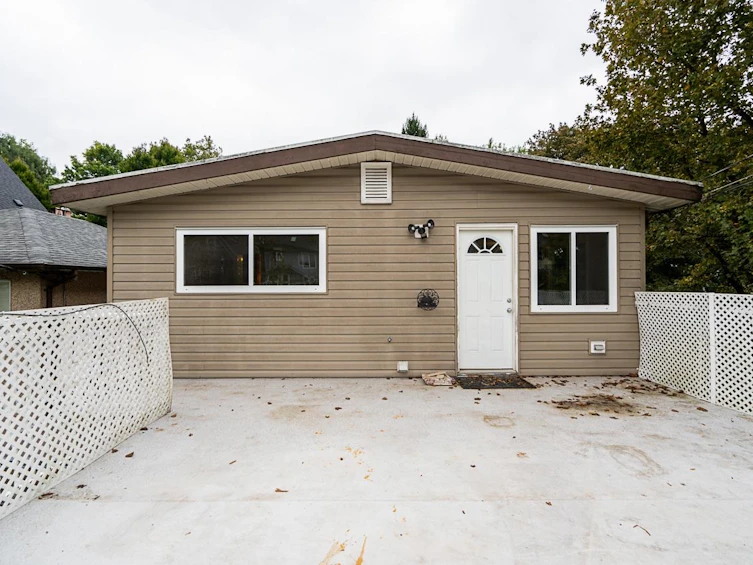 1381 E 11th Avenue, Vancouver, BC, V5N 1Y6 - 20