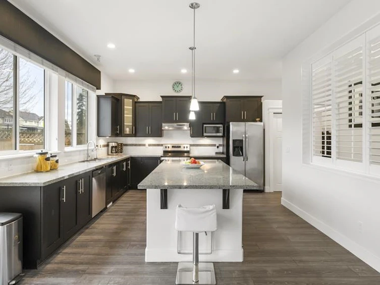 8256 Trondheim Drive, Delta, BC, V4C 0B8 - 7