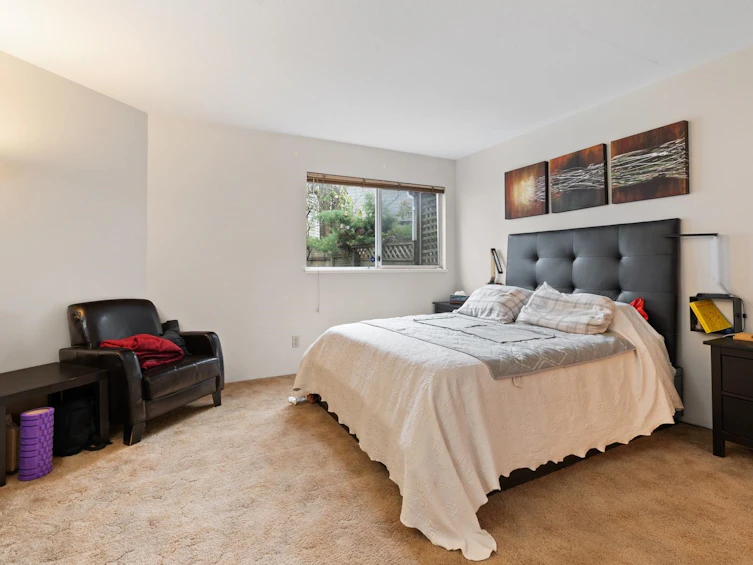 332 St. Patrick's Avenue, North Vancouver, BC, V7L 4S9 - 4