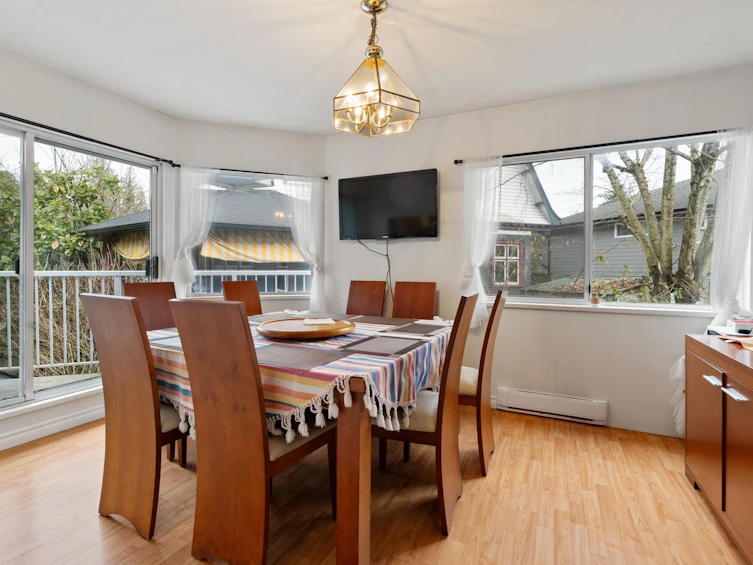 332 St. Patrick's Avenue, North Vancouver, BC, V7L 4S9 - 6