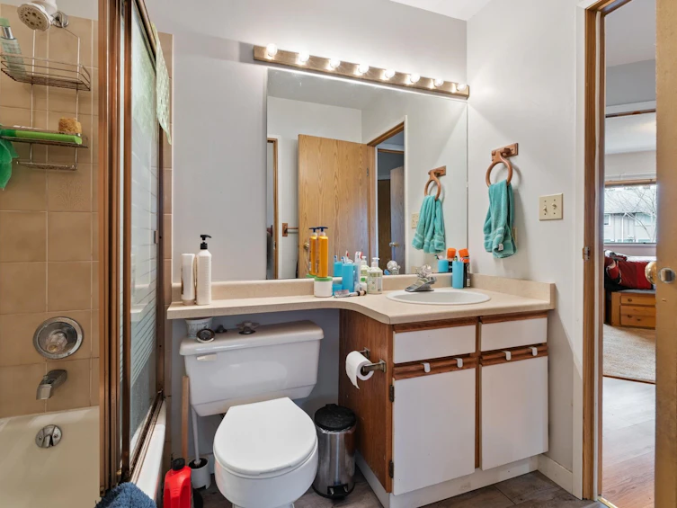 332 St. Patrick's Avenue, North Vancouver, BC, V7L 4S9 - 15