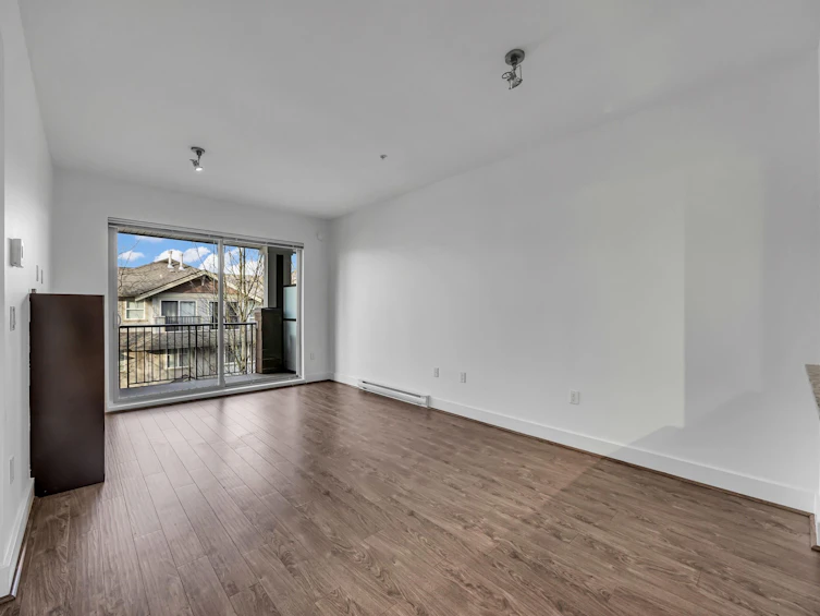 320-6688 120 Street, Surrey, BC, V3W 1T8 - 8