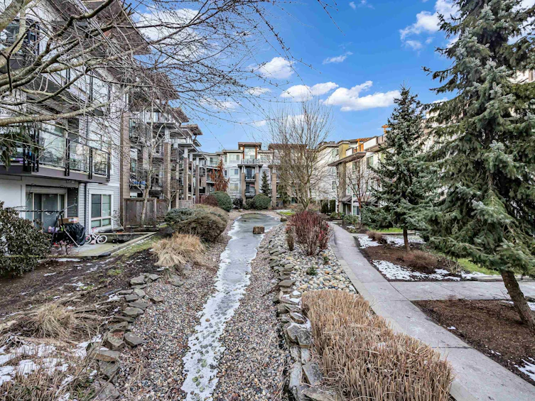 320-6688 120 Street, Surrey, BC, V3W 1T8 - 20