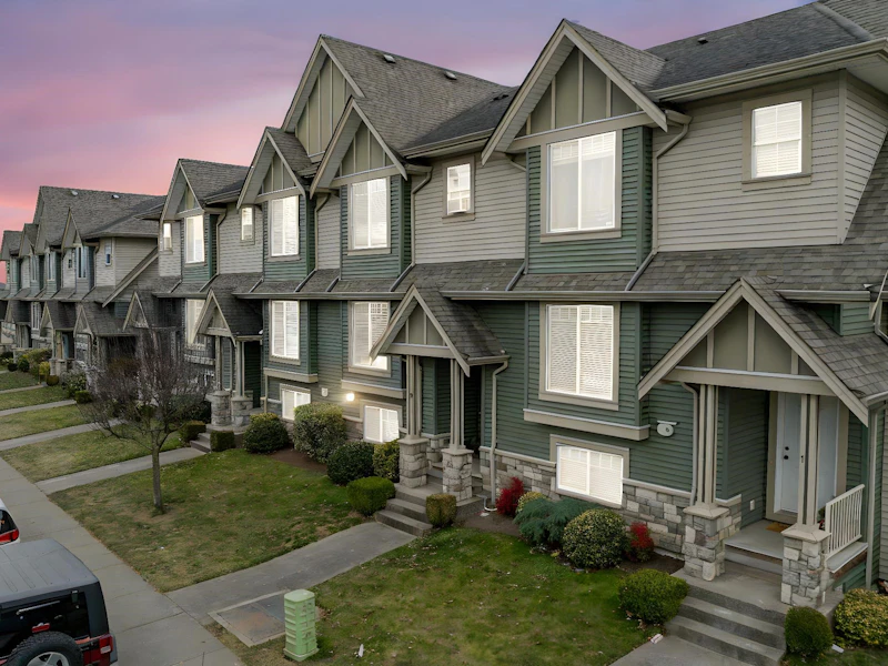 2 - 6498 Southdowne Place, Chilliwack BC V2R 0K3