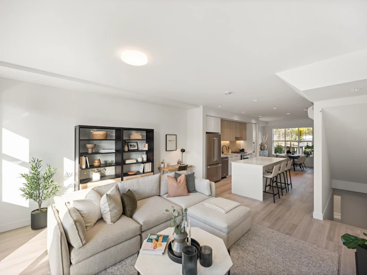 110-3421 Queenston Avenue, Coquitlam, BC, V3E 0V9