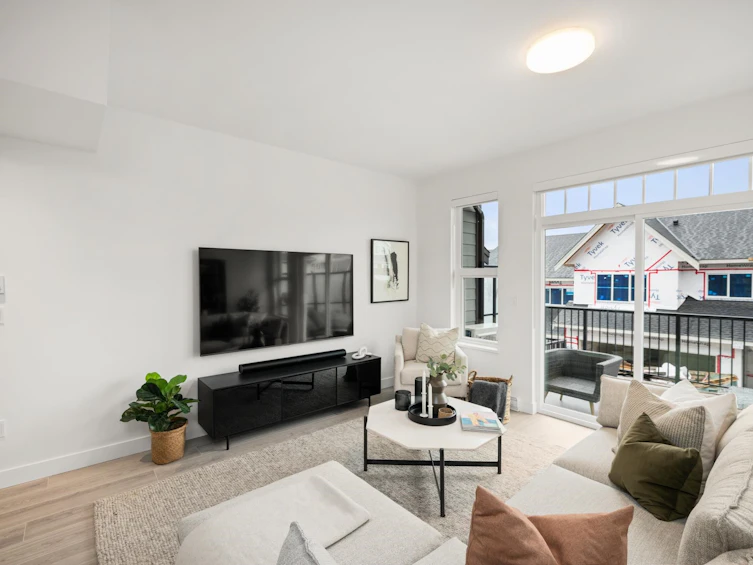 110-3421 Queenston Avenue, Coquitlam, BC, V3E 0V9 - 3