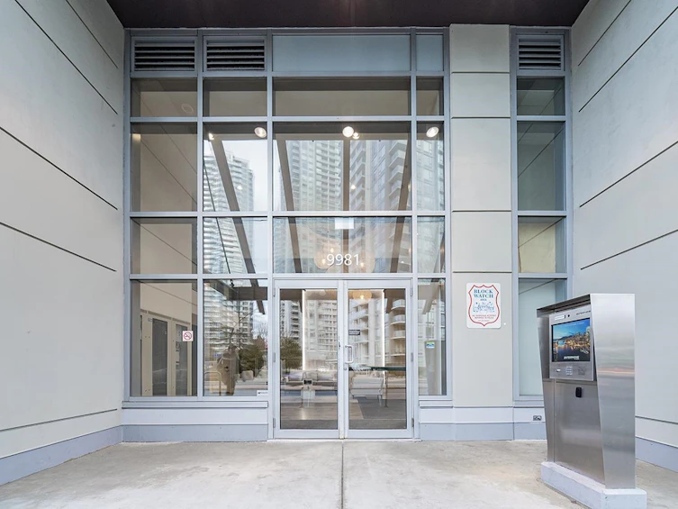 2909-9981 Whalley Boulevard, Surrey, BC, V3T 0H5 - 3