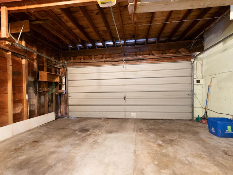 3213 Brookridge Drive, North Vancouver, BC, V7R 3A7 - 34