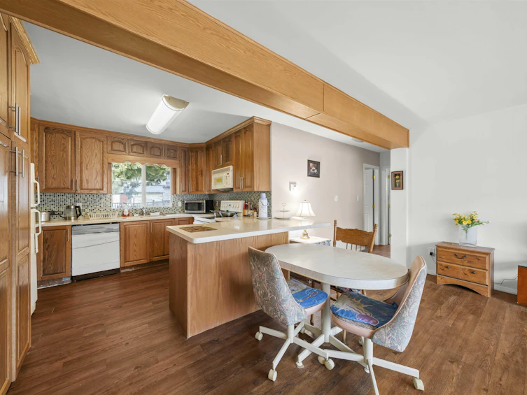 13921 108 Avenue, Surrey, BC, V3T 2L1 - 6