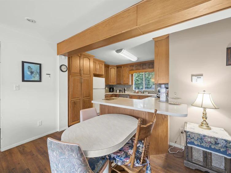 13921 108 Avenue, Surrey, BC, V3T 2L1 - 8