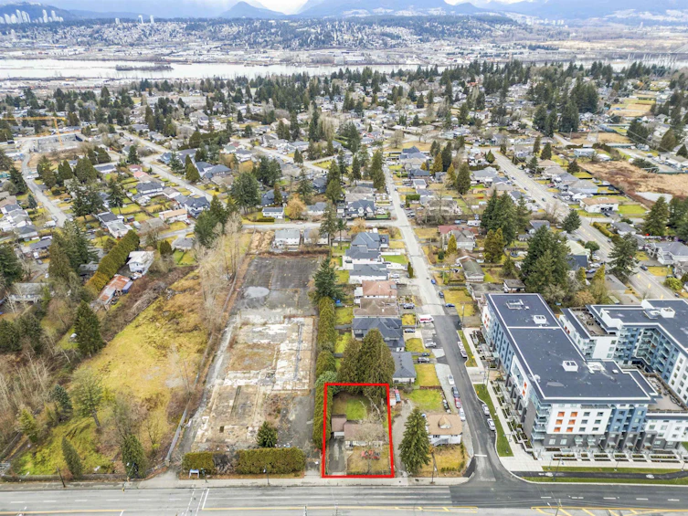 13921 108 Avenue, Surrey, BC, V3T 2L1 - 9