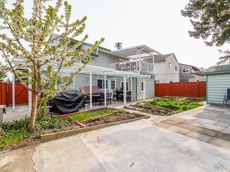 12993 73b Avenue, Surrey, BC, V3W 7K4 - 2