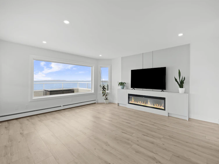 15452 Victoria Avenue, Surrey, BC, V4B 1H3 - 14