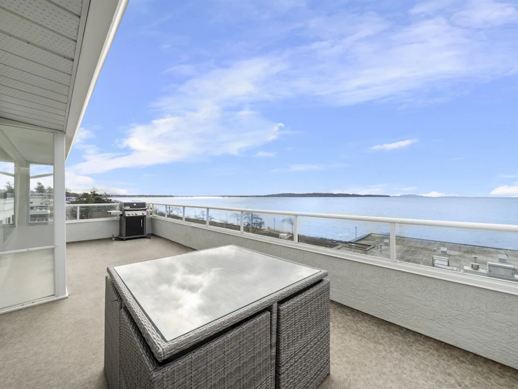 15452 Victoria Avenue, Surrey, BC, V4B 1H3 - 3