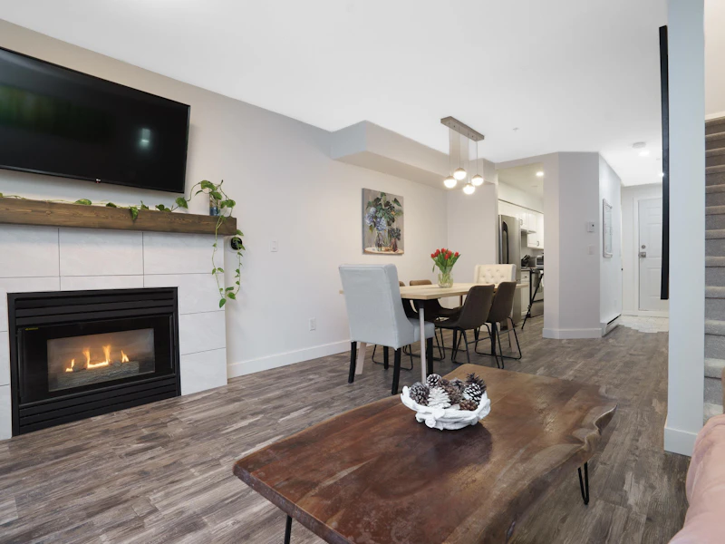 112 - 1570 Prairie Avenue, Port Coquitlam BC V3B 1T4