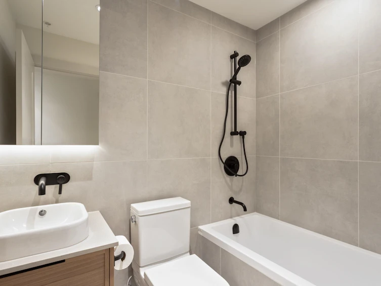 18-632 E 3rd Street, North Vancouver, BC, V7L 0J1 - 22