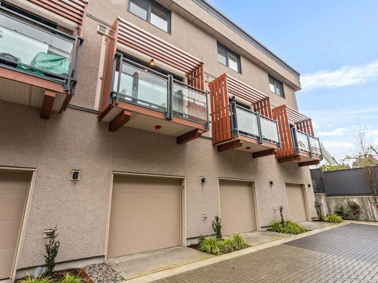 18-632 E 3rd Street, North Vancouver, BC, V7L 0J1 - 33