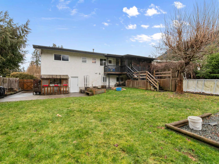 63732 Heather Avenue, Hope, BC, V0X 1L2 - 35
