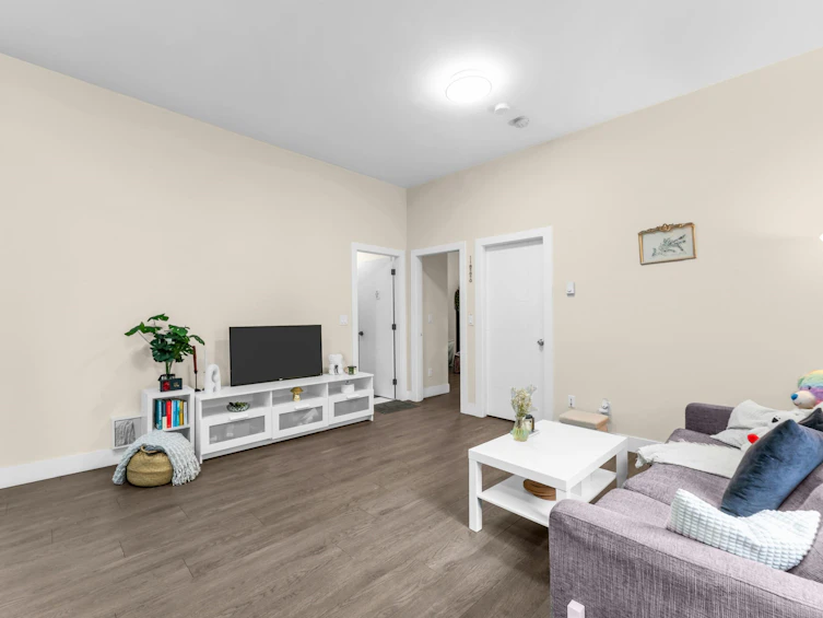 7913 133a Street, Surrey, BC, V3W 2Y7 - 24