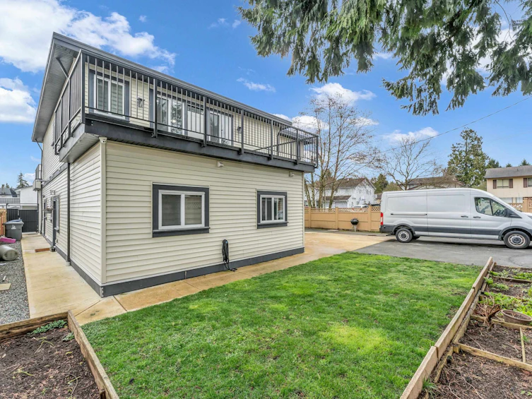 7913 133a Street, Surrey, BC, V3W 2Y7 - 35