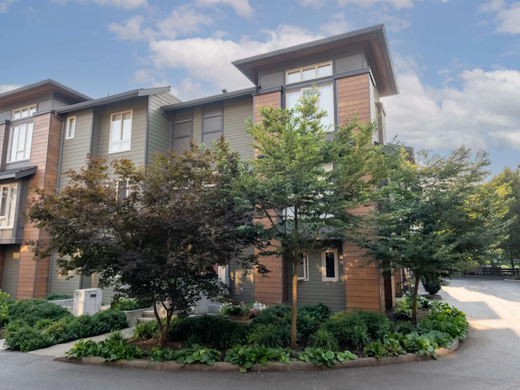 19-757 Orwell Street, North Vancouver, BC, V7J 3K6 - 2