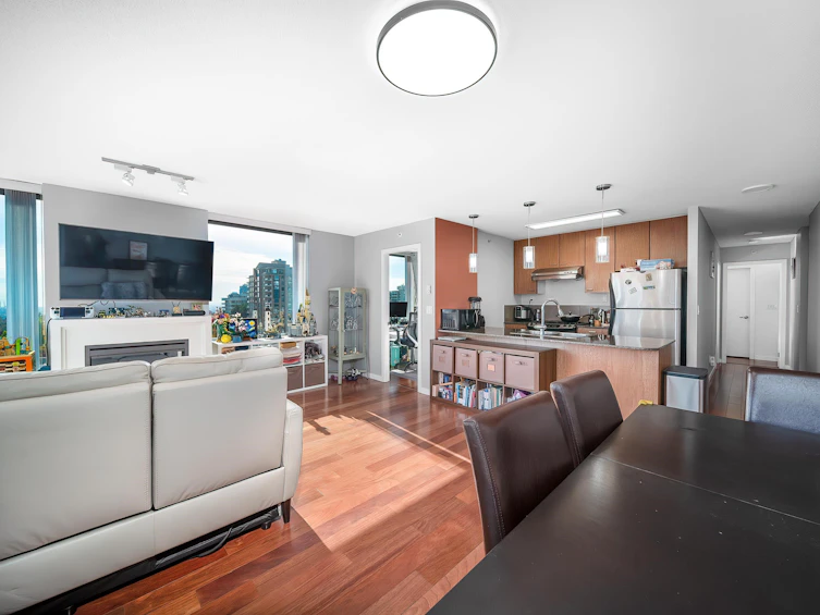 906-7063 Hall Ave, Burnaby, BC, V5E 0A5 - 6