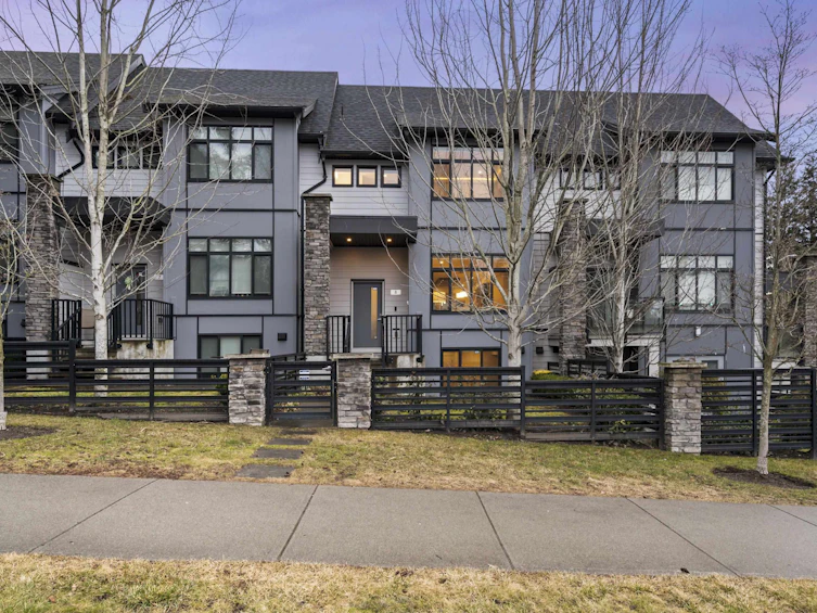 8-15177 60 Avenue, Surrey, BC, V3S 7B3 - 2