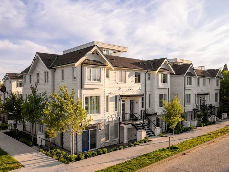 908 W 49th Avenue, Vancouver, BC, V6P 0K6