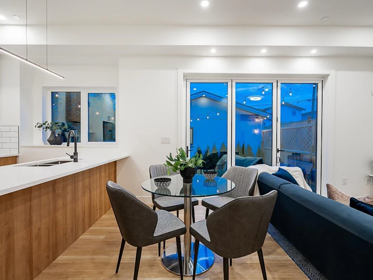 1-1275 Rossland Street, Vancouver, BC, V5K 4A3 - 6