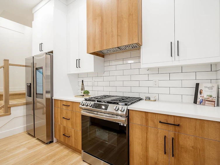 1-1275 Rossland Street, Vancouver, BC, V5K 4A3 - 8