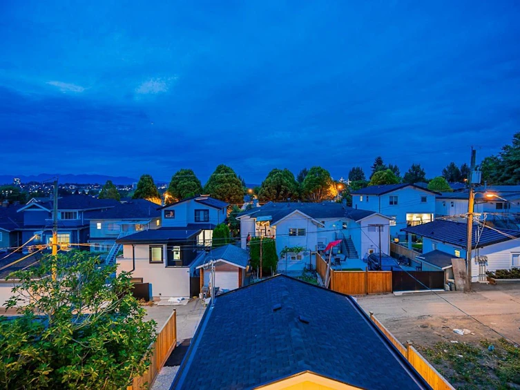 1-1275 Rossland Street, Vancouver, BC, V5K 4A3 - 34