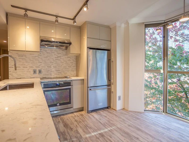 504 - 1488 Hornby Street, Vancouver BC V6Z 1X3